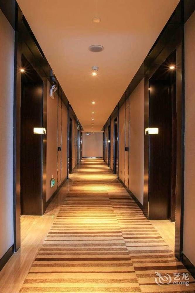 Lunkai International Hotel กวางโจว ภายนอก รูปภาพ