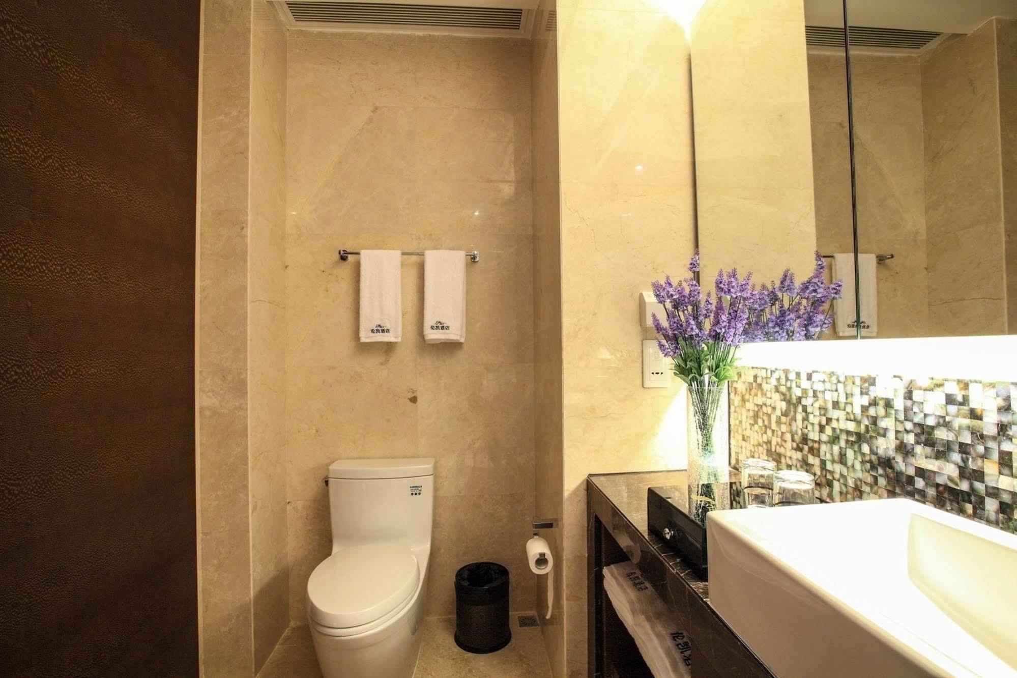 Lunkai International Hotel กวางโจว ภายนอก รูปภาพ